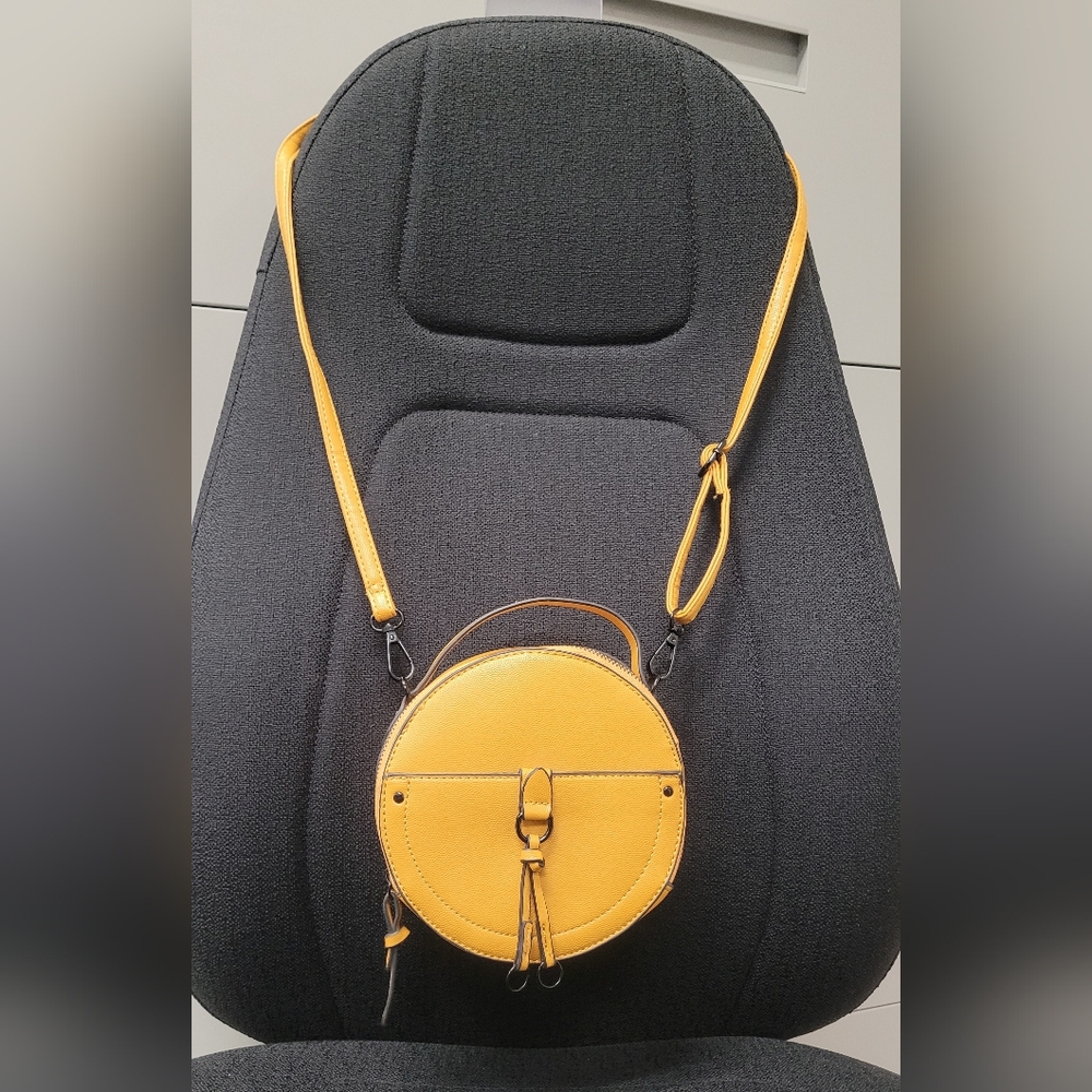 Ardene Round Crossbody Sling Bag